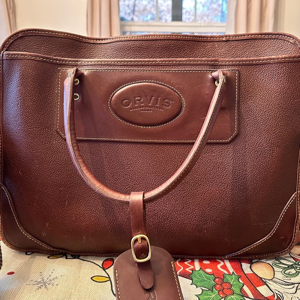 Orvis leather messenger bag